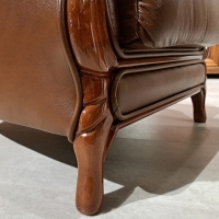 KevoLuxury Fotel skórzany pikowany drewno elegancki styl angielski pikowania noga drewniana.jpg