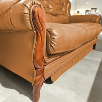 sofa luksusowa styl angielski KevoLuxury dkóra toscana a-250 detal.jpg