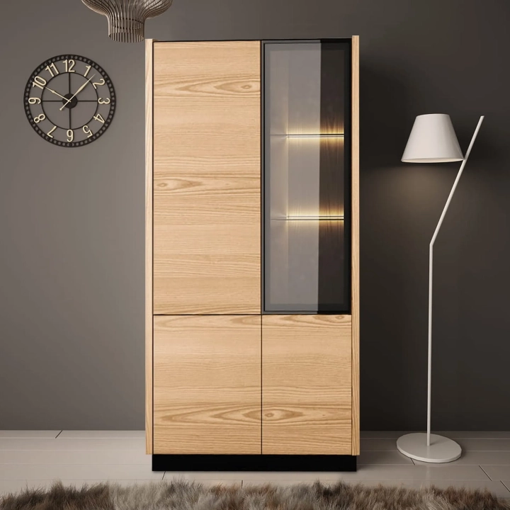 Duża_witryna_systemu_INTO_ELEGANCE_10_z_drzwiami_z_czarnego_szkła,_jesion_jasny_(1)_KOD_GSINT000005305.webp