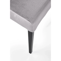 Krzesło_do_salonu_HELION_2_welurowe_szare_nogi_drewniane_grafitowe_(6)_KOD_HLCLA001.webp