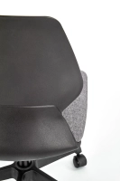 Fotel_młodzieżowy_obrotowy_do_biurka_czarny_szary_GRAVITY_(7)_KOD_HLGR001.webp