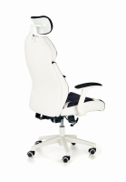 7835477680db0af104b4b3ea41f144c8